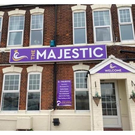 The Majestic Bed and Breakfast Great Yarmouth Esterno foto