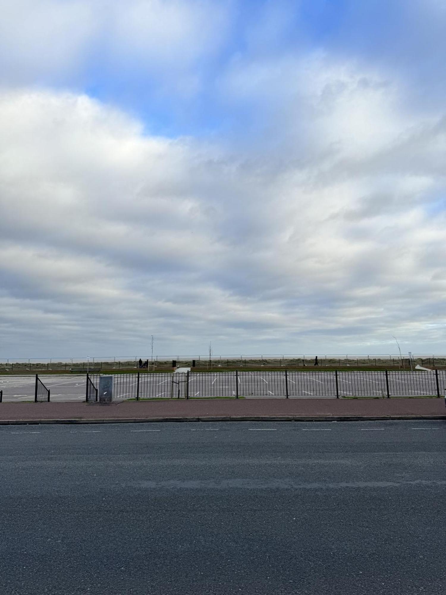 The Majestic Bed and Breakfast Great Yarmouth Esterno foto